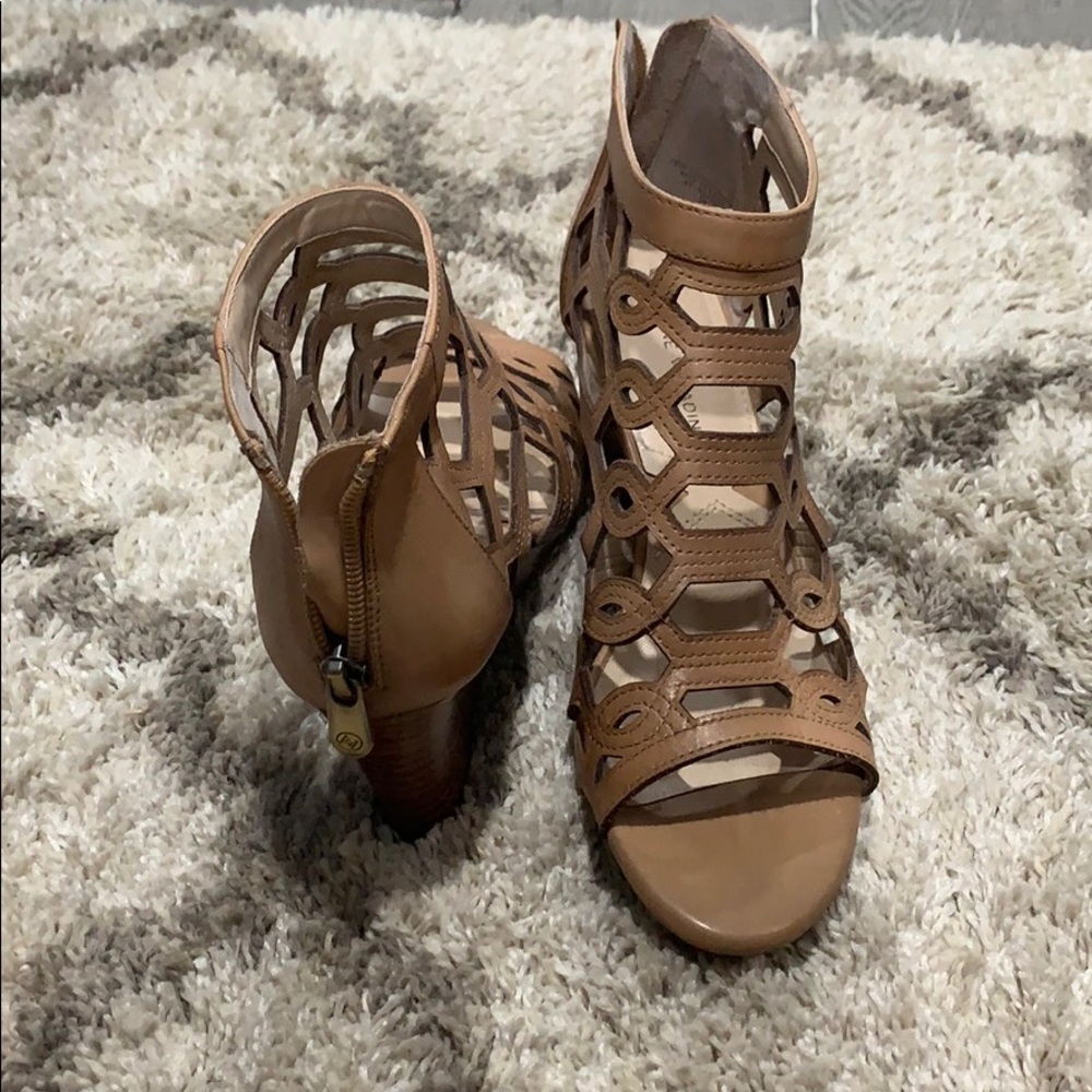 Wedges - Picture 3 of 4